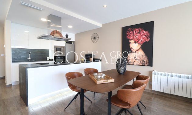 Wiederverkauf - Villa -
Daya Vieja - Daya Vieja Centro