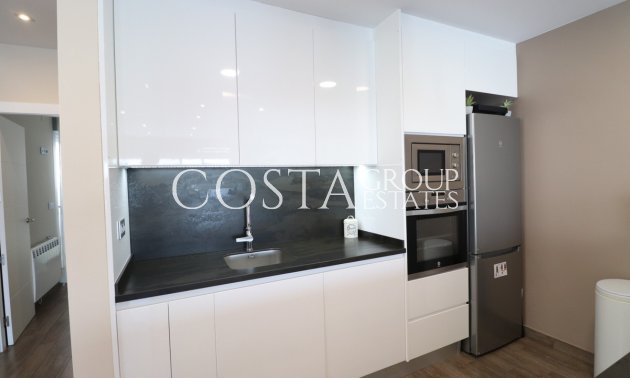 Wiederverkauf - Villa -
Daya Vieja - Daya Vieja Centro