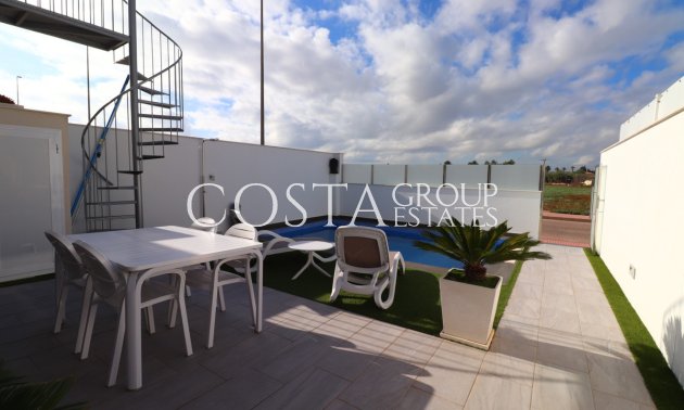 Wiederverkauf - Villa -
Daya Vieja - Daya Vieja Centro