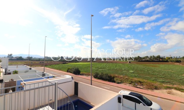 Wiederverkauf - Villa -
Daya Vieja - Daya Vieja Centro