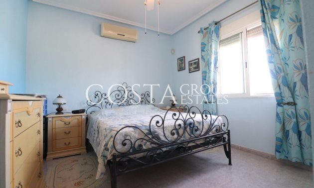 Wiederverkauf - Villa -
Catral - Catral Centro