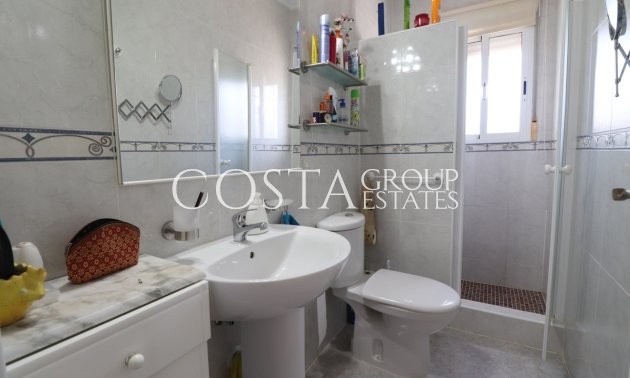 Wiederverkauf - Villa -
Catral - Catral Centro