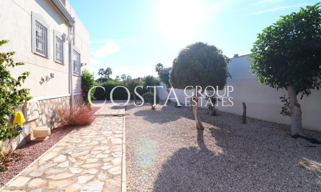 Wiederverkauf - Villa -
Catral - Catral Centro