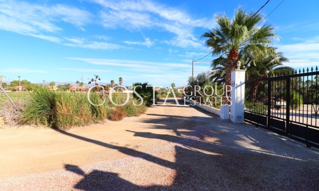 Wiederverkauf - Villa -
Catral - Catral Centro