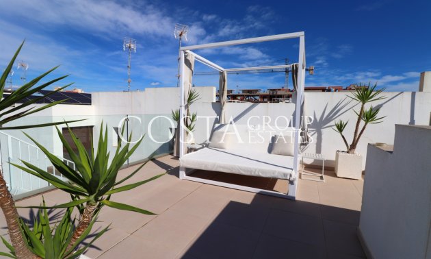 Resale - House -
Benijofar