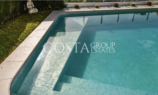 Herverkoop - Villa -
Teulada - Moraira