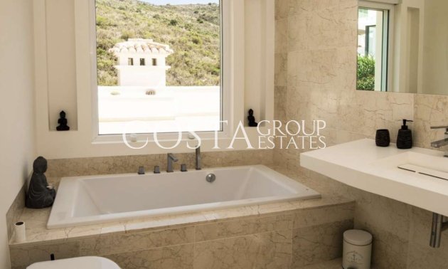 Herverkoop - Villa -
Teulada - Moraira