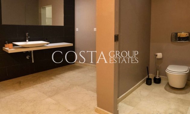 Herverkoop - Villa -
Teulada - Moraira