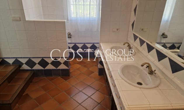 Herverkoop - Villa -
Orihuela Costa - Mil Palmeras