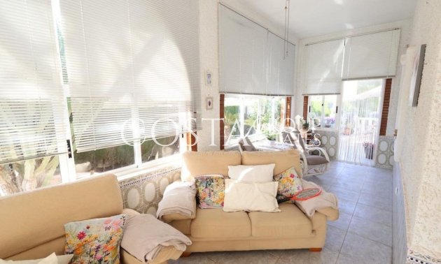 Herverkoop - Villa -
Torrevieja