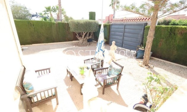 Herverkoop - Villa -
Torrevieja