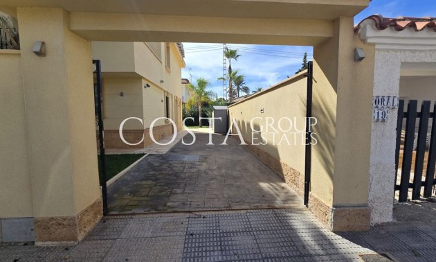 Herverkoop - Villa -
Orihuela Costa - Cabo Roig