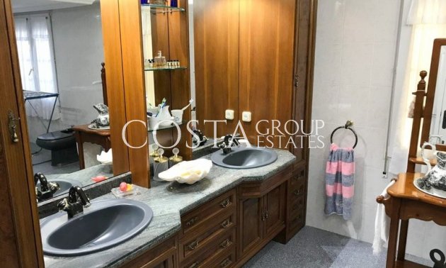 Wiederverkauf - Villa -
Orihuela Costa - Cabo Roig