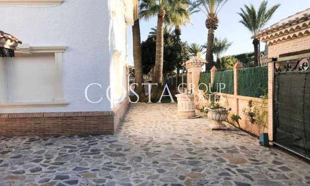 Wiederverkauf - Villa -
Orihuela Costa - Cabo Roig