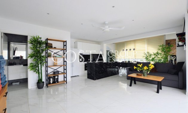 Wiederverkauf - Villa -
Orihuela Costa - Villamartin