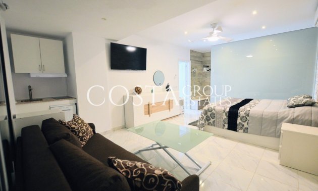 Wiederverkauf - Villa -
Orihuela Costa - Villamartin