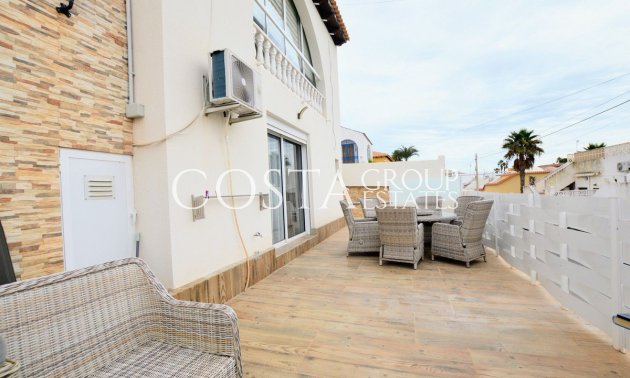 Wiederverkauf - Villa -
Orihuela Costa - Villamartin