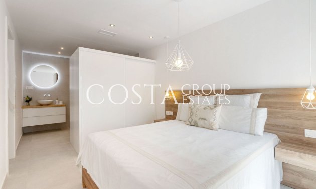 Revente - Villa -
Torrevieja