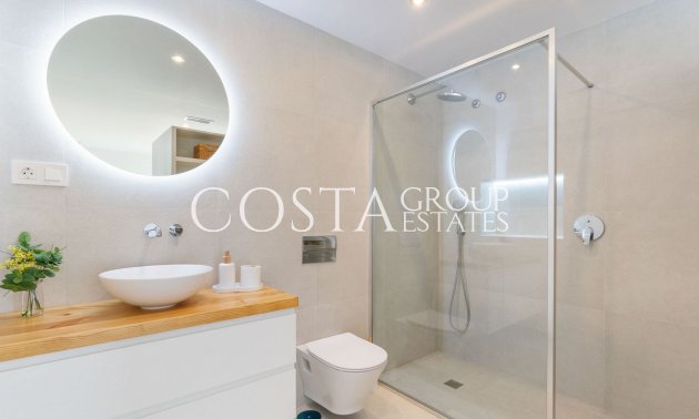 Revente - Villa -
Torrevieja