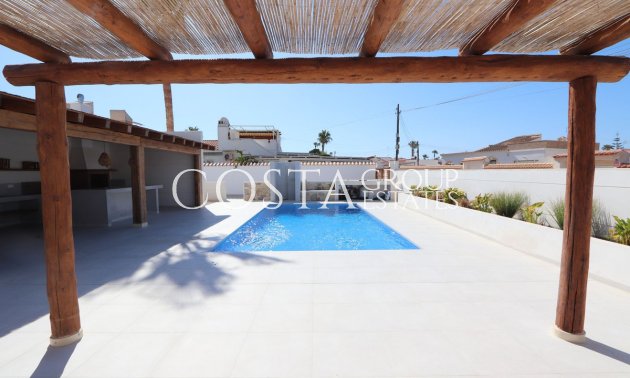 Revente - Villa -
Torrevieja