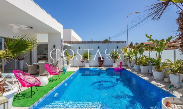 Revente - Villa -
Torrevieja - El Chaparral