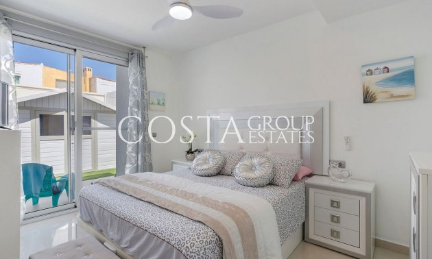 Revente - Villa -
Torrevieja - El Chaparral