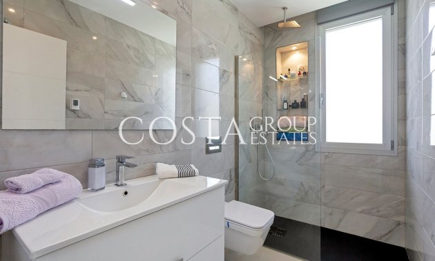 Revente - Villa -
Torrevieja - El Chaparral