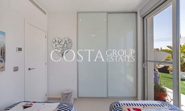 Revente - Villa -
Torrevieja - El Chaparral