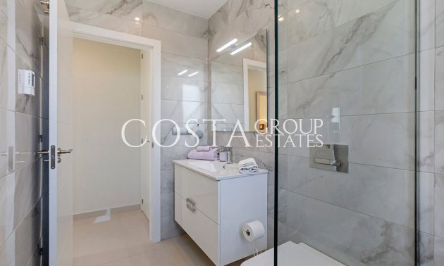 Revente - Villa -
Torrevieja - El Chaparral