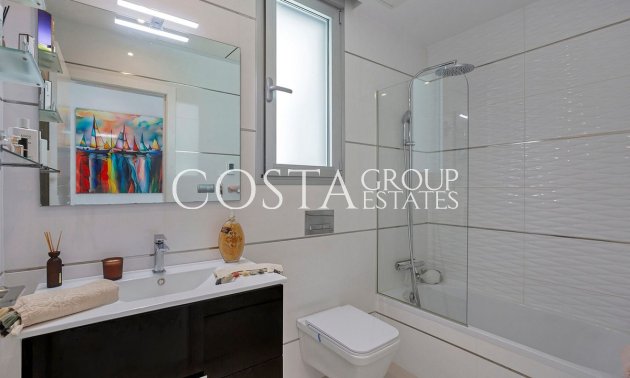 Revente - Villa -
Torrevieja - El Chaparral