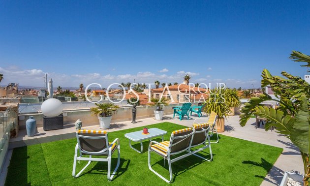 Revente - Villa -
Torrevieja - El Chaparral