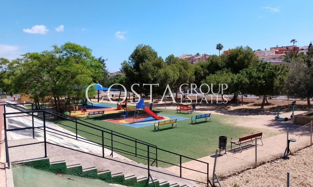 Herverkoop - Villa -
Orihuela Costa - Los Balcones