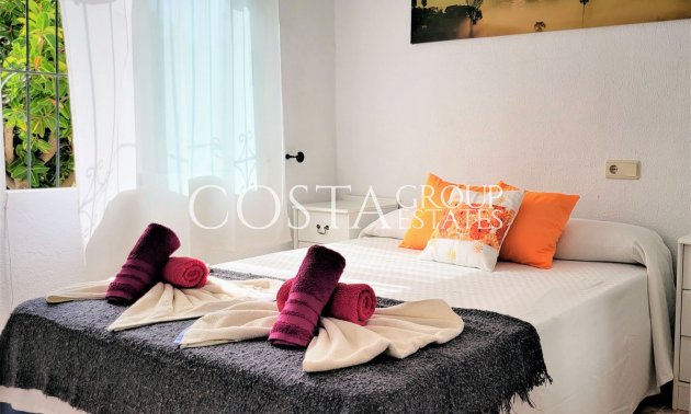 Herverkoop - Villa -
Orihuela Costa - Los Balcones