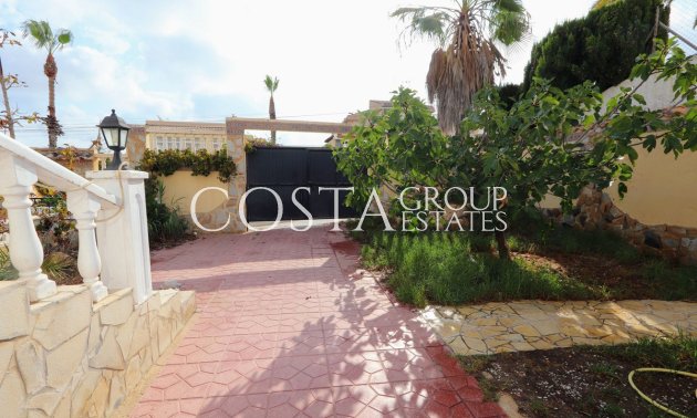 Herverkoop - Villa -
Orihuela Costa - Los Balcones