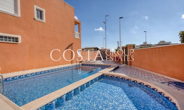 Odsprzedaż - Dom -
Torrevieja