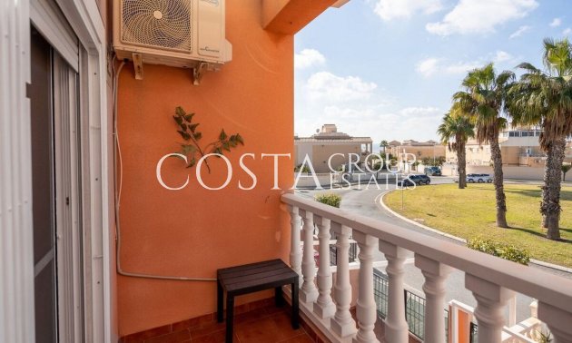 Odsprzedaż - Dom -
Torrevieja