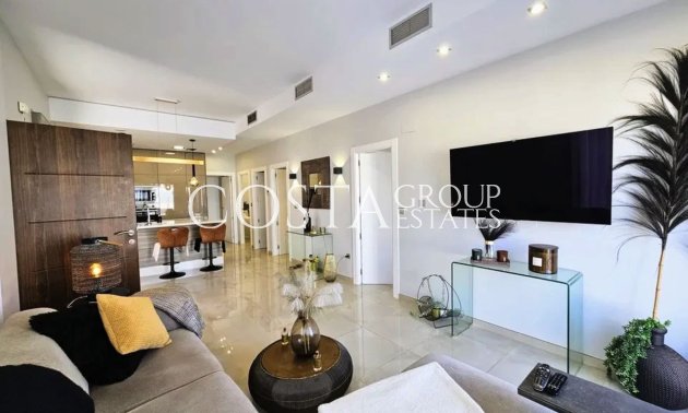 Herverkoop - Villa -
Orihuela Costa - Villamartin