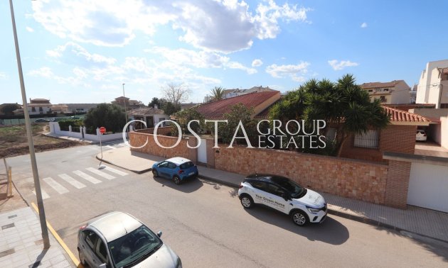 Herverkoop - Villa -
Pilar de la Horadada - Pilar De La Horadada