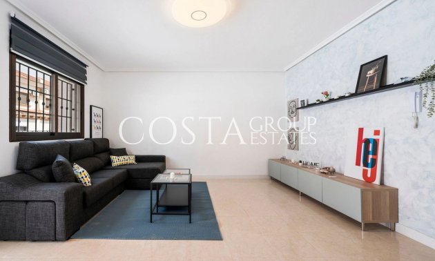 Odsprzedaż - Dom -
San Miguel de Salinas - San Miguel de Salinas Centro