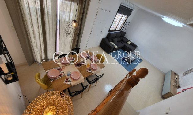 Odsprzedaż - Dom -
San Miguel de Salinas - San Miguel de Salinas Centro