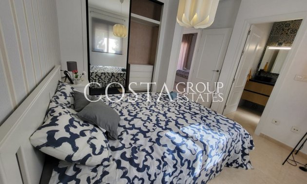 Odsprzedaż - Dom -
San Miguel de Salinas - San Miguel de Salinas Centro