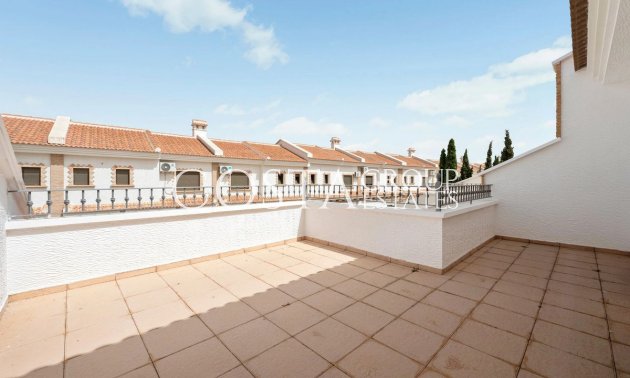 Odsprzedaż - Dom -
San Miguel de Salinas - San Miguel de Salinas Centro