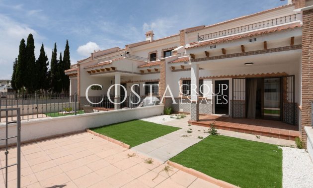 Odsprzedaż - Dom -
San Miguel de Salinas - San Miguel de Salinas Centro