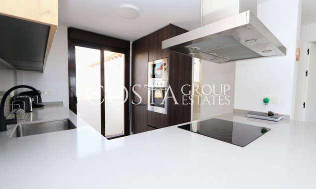 Herverkoop - Villa -
Orihuela Costa - Villamartin