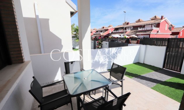 Herverkoop - Villa -
Orihuela Costa - Villamartin