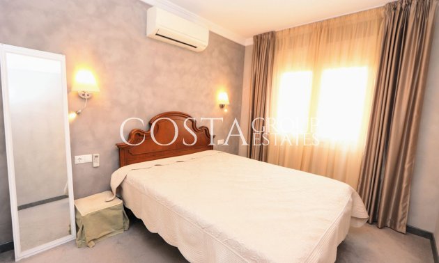 Revente - Villa -
Torrevieja