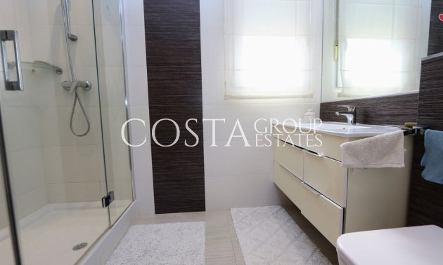 Revente - Villa -
Torrevieja