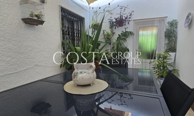 Herverkoop - Villa -
Cartagena - El Algar