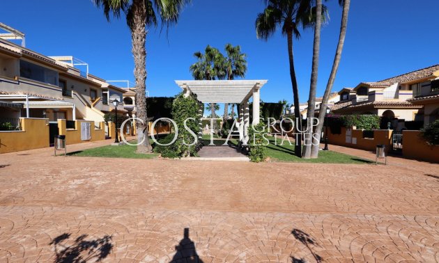 Herverkoop - Villa -
Orihuela Costa - Lomas de Cabo Roig