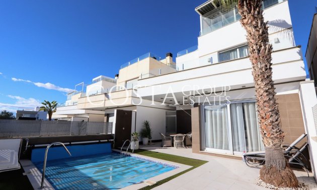 Herverkoop - Villa -
Orihuela Costa - Lomas de Cabo Roig